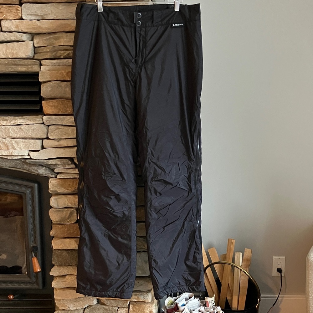 MEC Women's Black Winter Pants